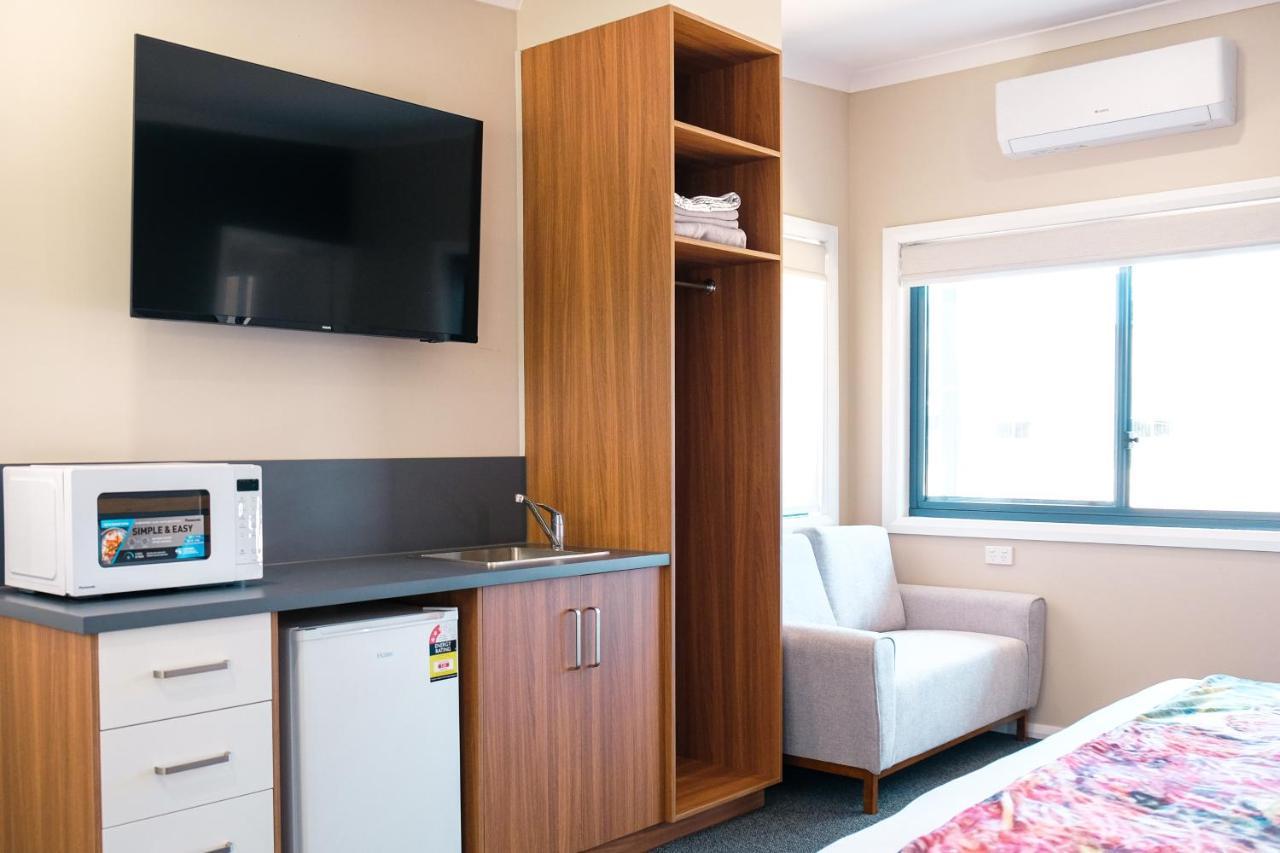 Holbrook Motel Bagian luar foto